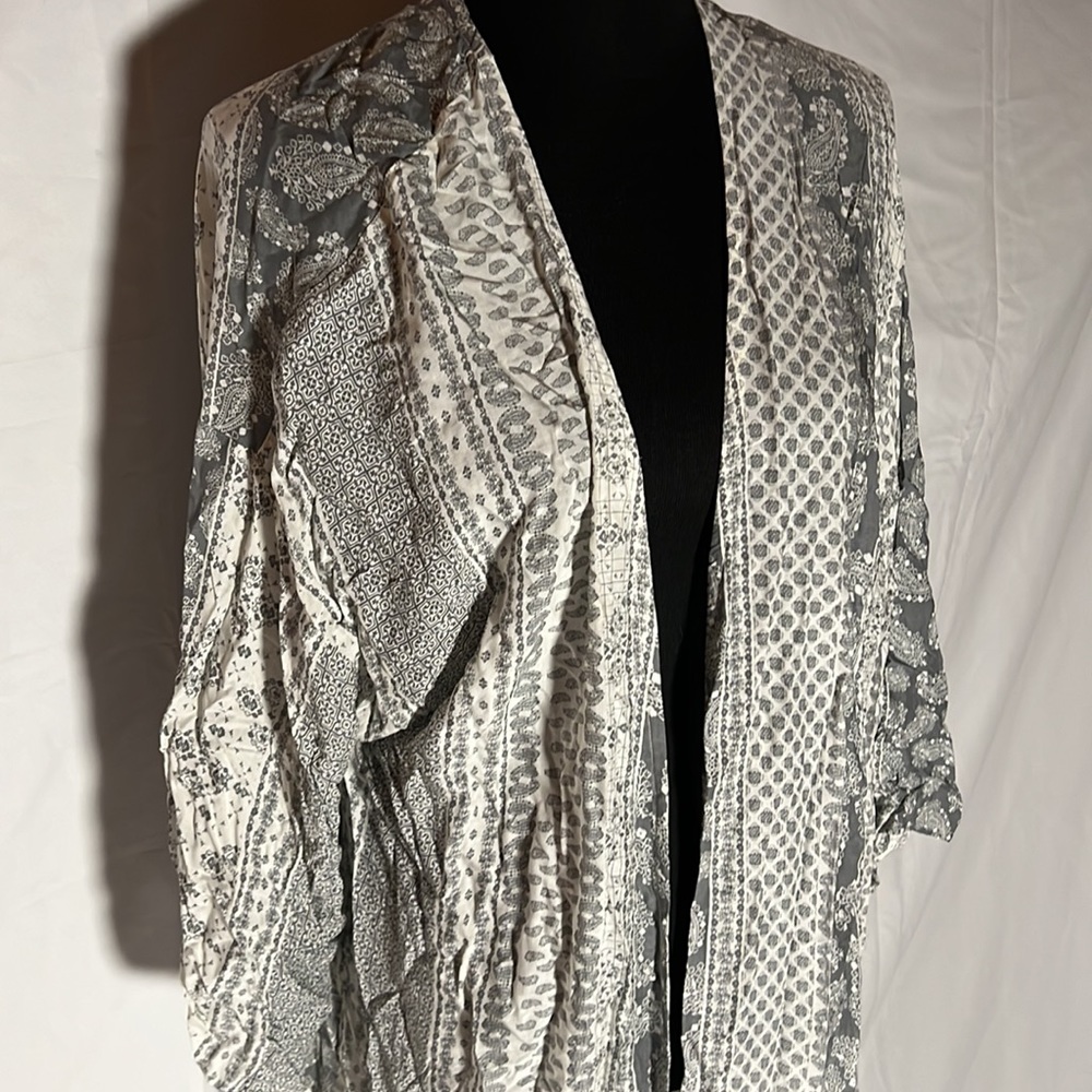 Millibon Melrose in the OC Boho Print Long Kimono, Lightweight size M + NWT - Picture 4 of 16